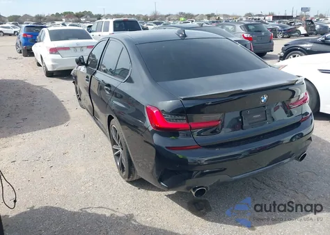 2021 BMW 330I z USA, uszkodzony, nr VIN 3MW5R1J02M8B56405